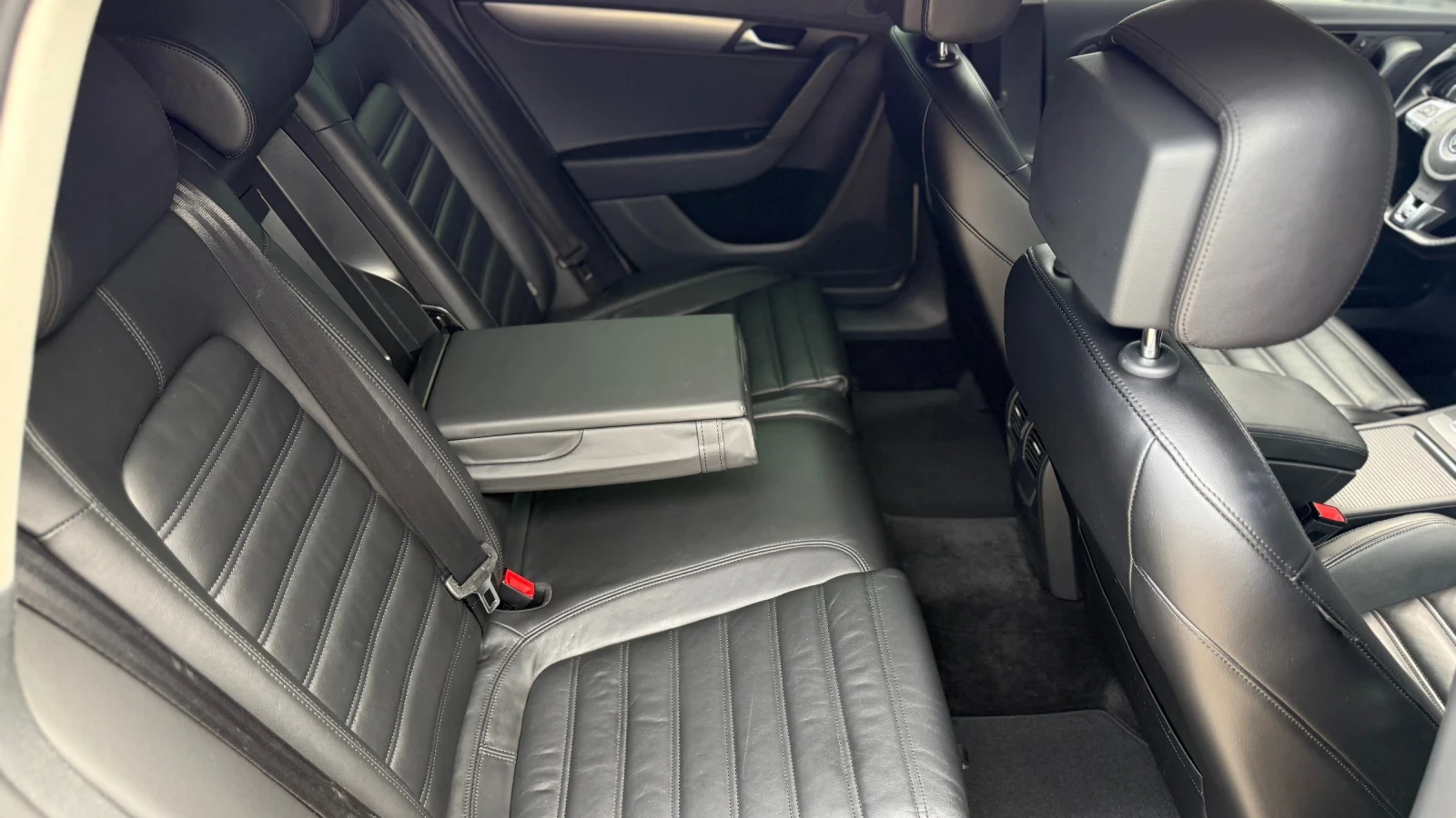 VW Passat R-LINE 4-MOTION DSG , снимка 14 - Автомобили и джипове - 54870238