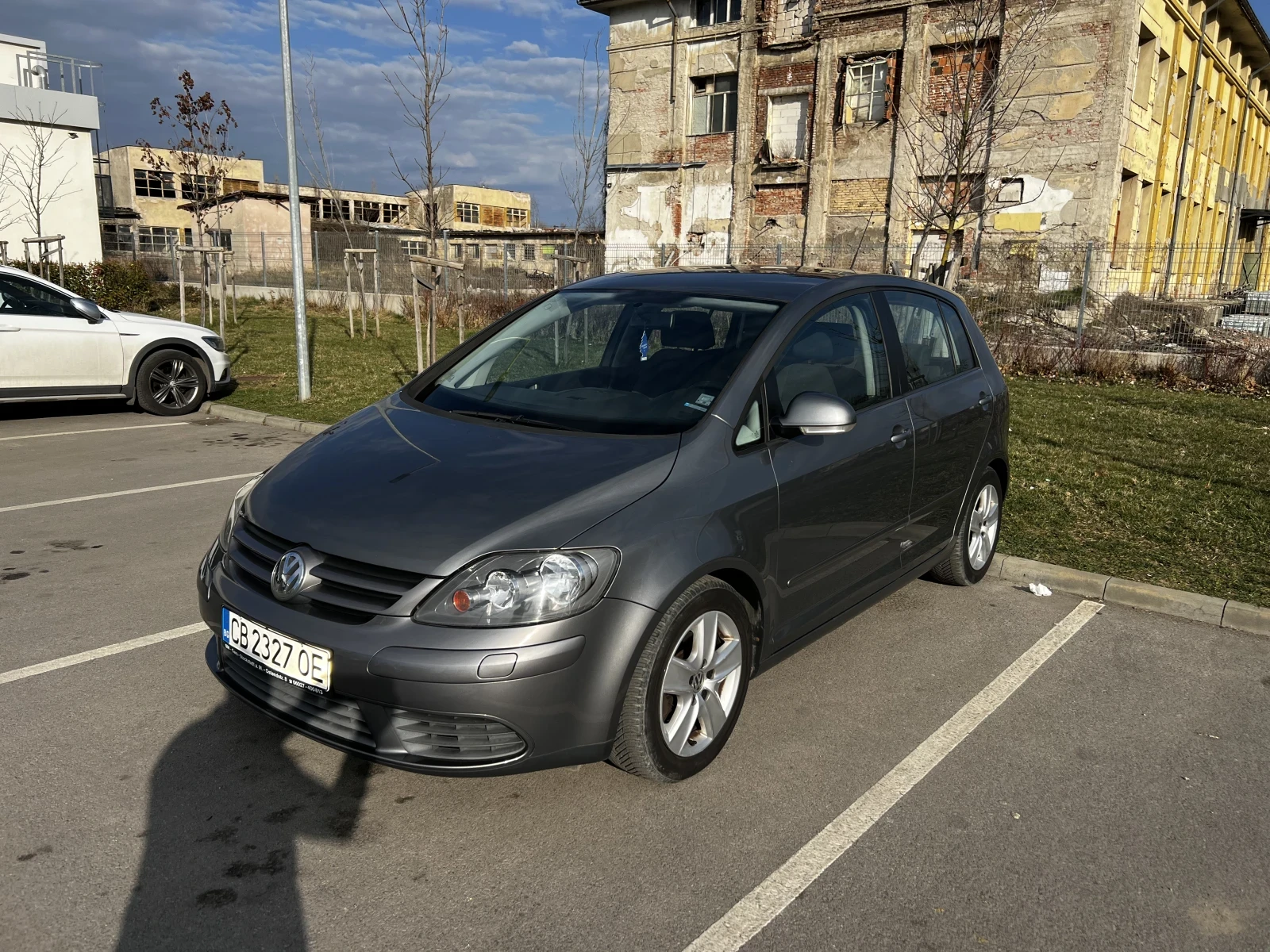 VW Golf Plus, снимка 2 - Автомобили и джипове - 55292840