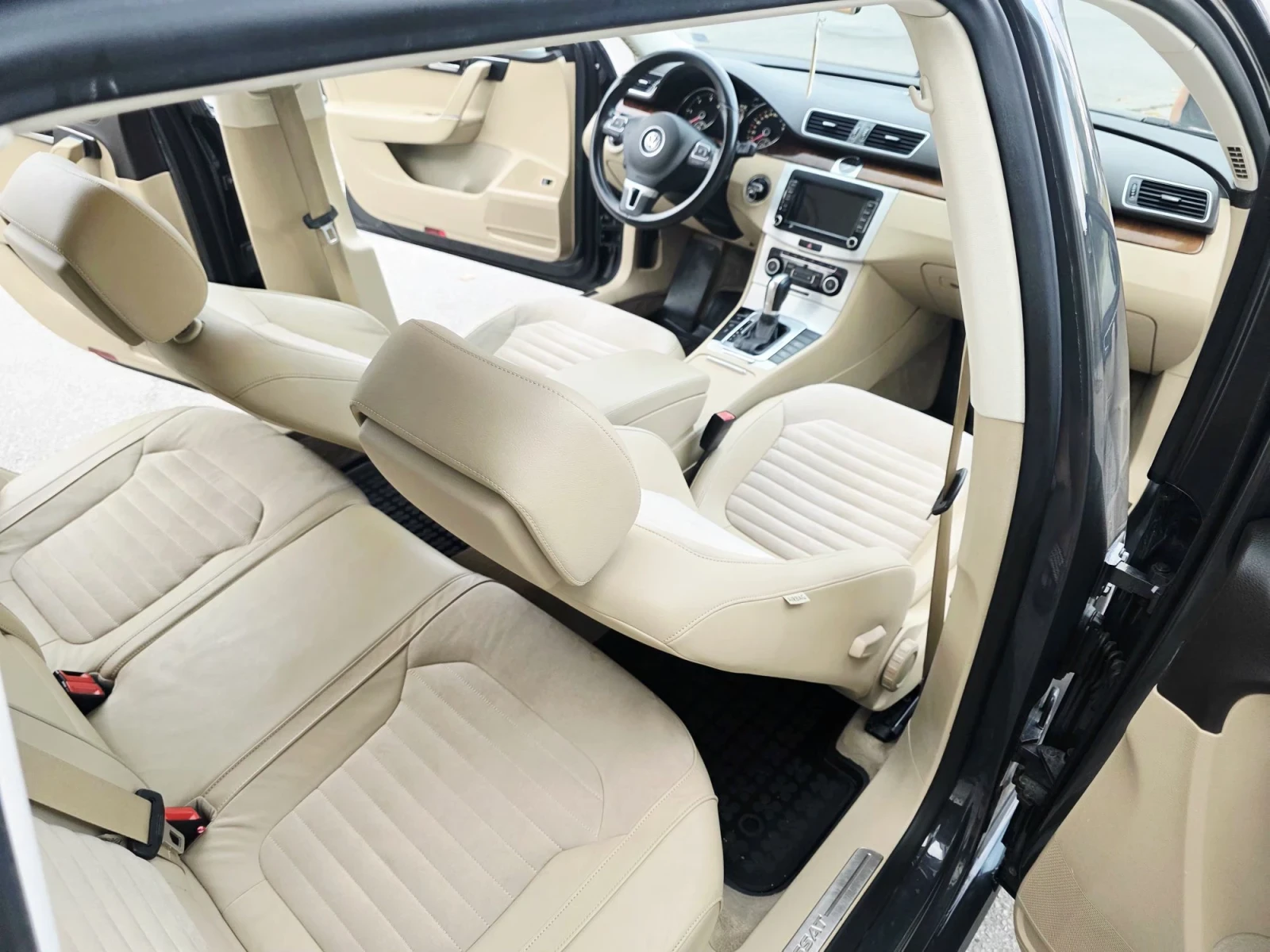 VW Passat $2.0/TDI/170КС$, снимка 8 - Автомобили и джипове - 55607231