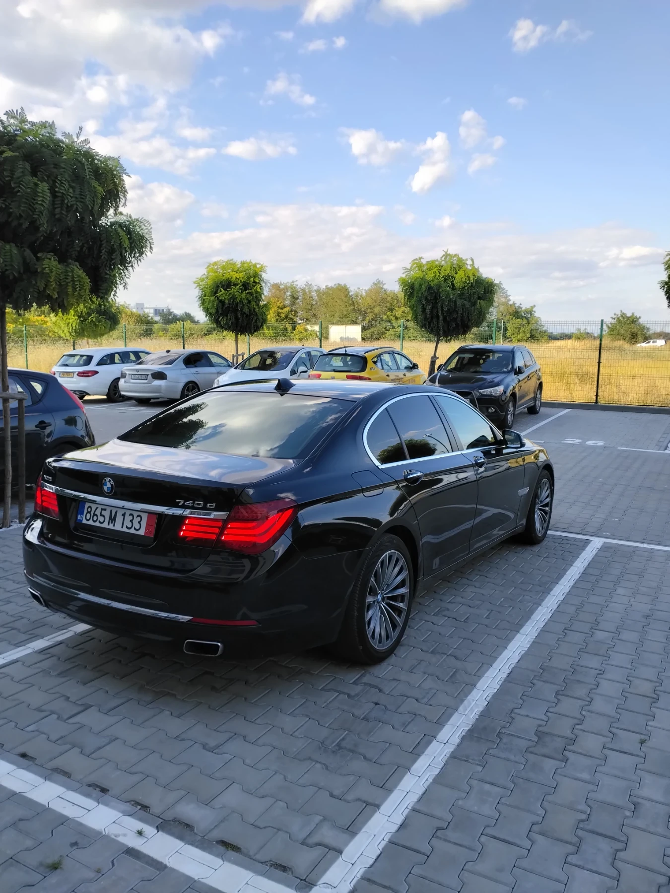 BMW 730 3.0 Individual X-Drive Facelift, снимка 4 - Автомобили и джипове - 56125175