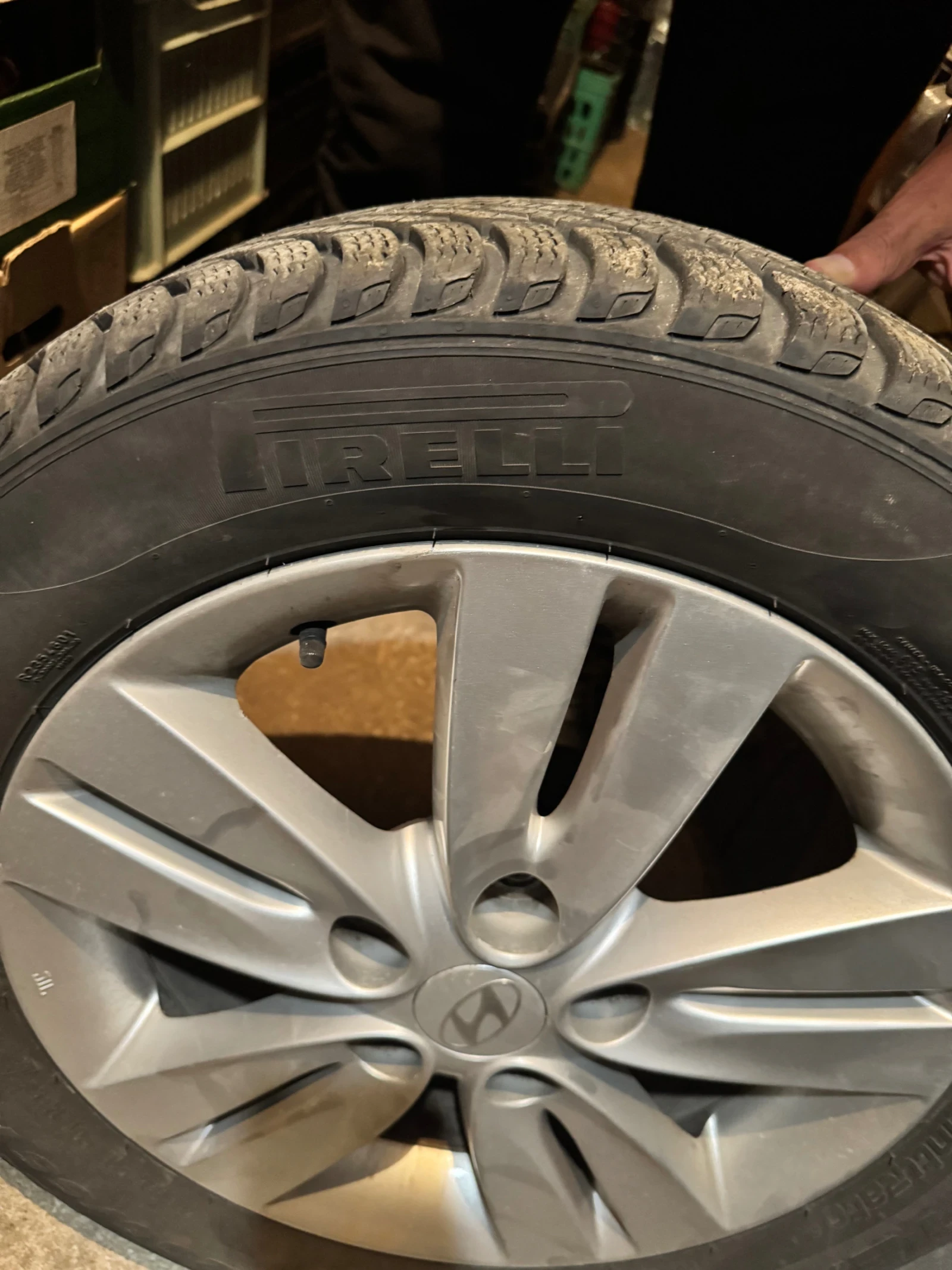 Hyundai Ix20, снимка 15 - Автомобили и джипове - 56301448