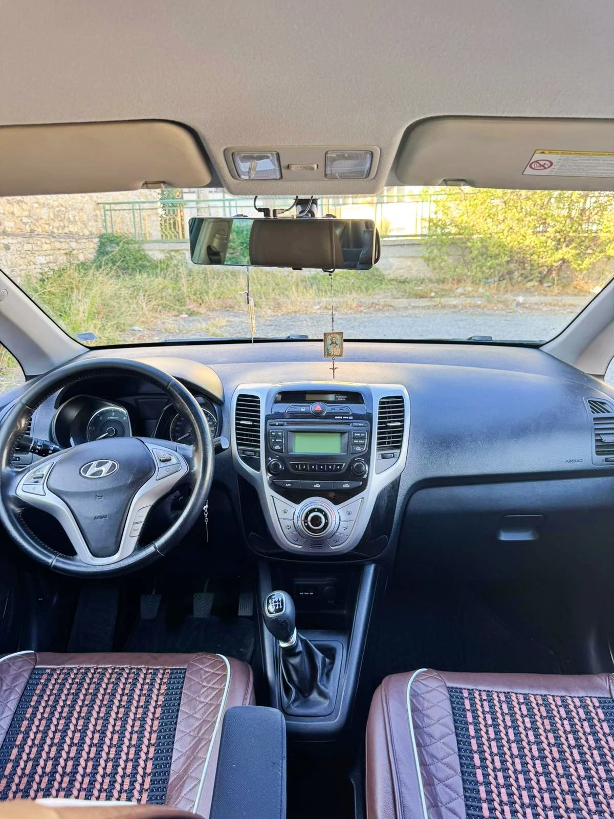 Hyundai Ix20, снимка 10 - Автомобили и джипове - 56301448