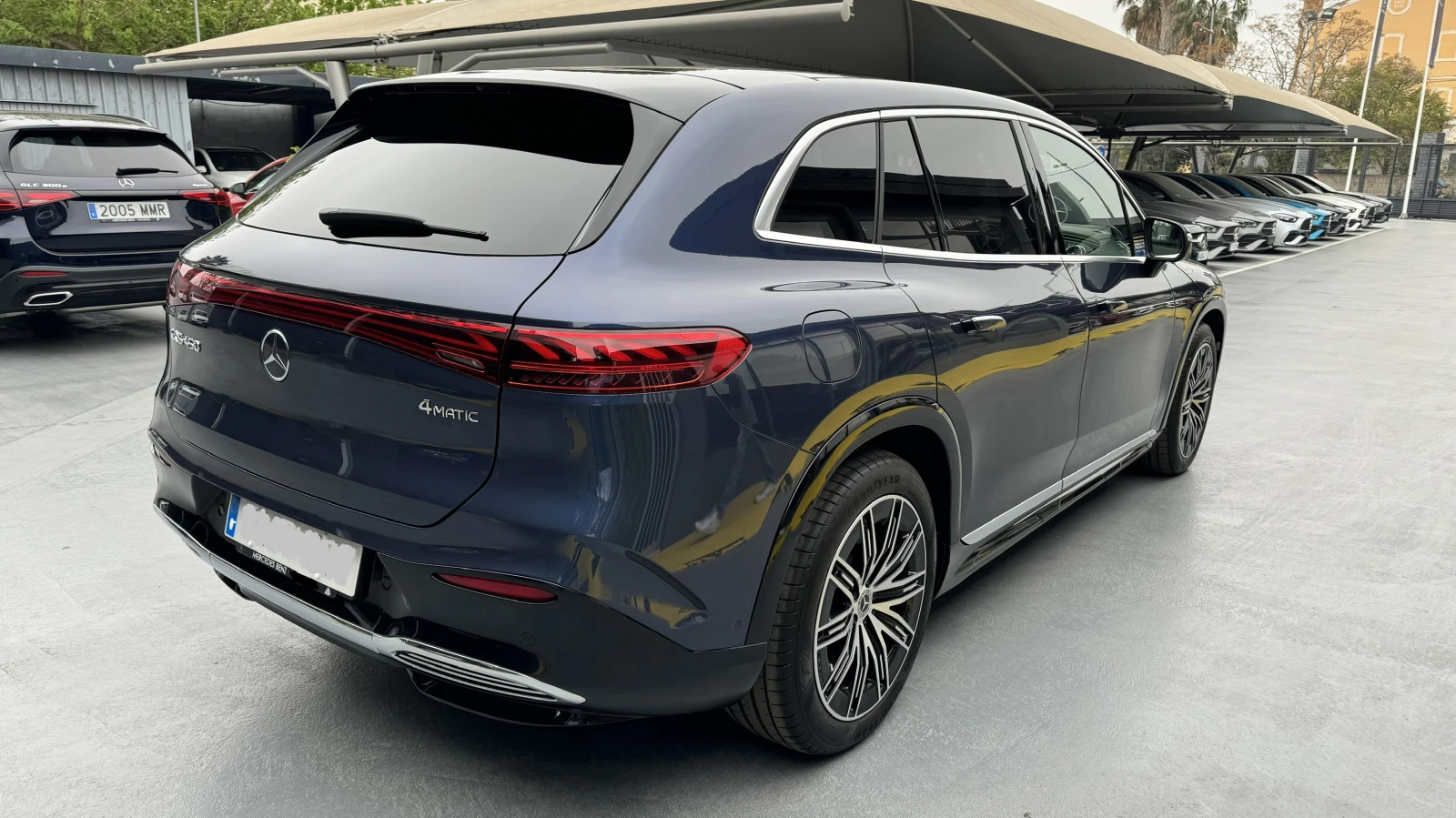 Mercedes-Benz EQS, снимка 4 - Автомобили и джипове - 56320420