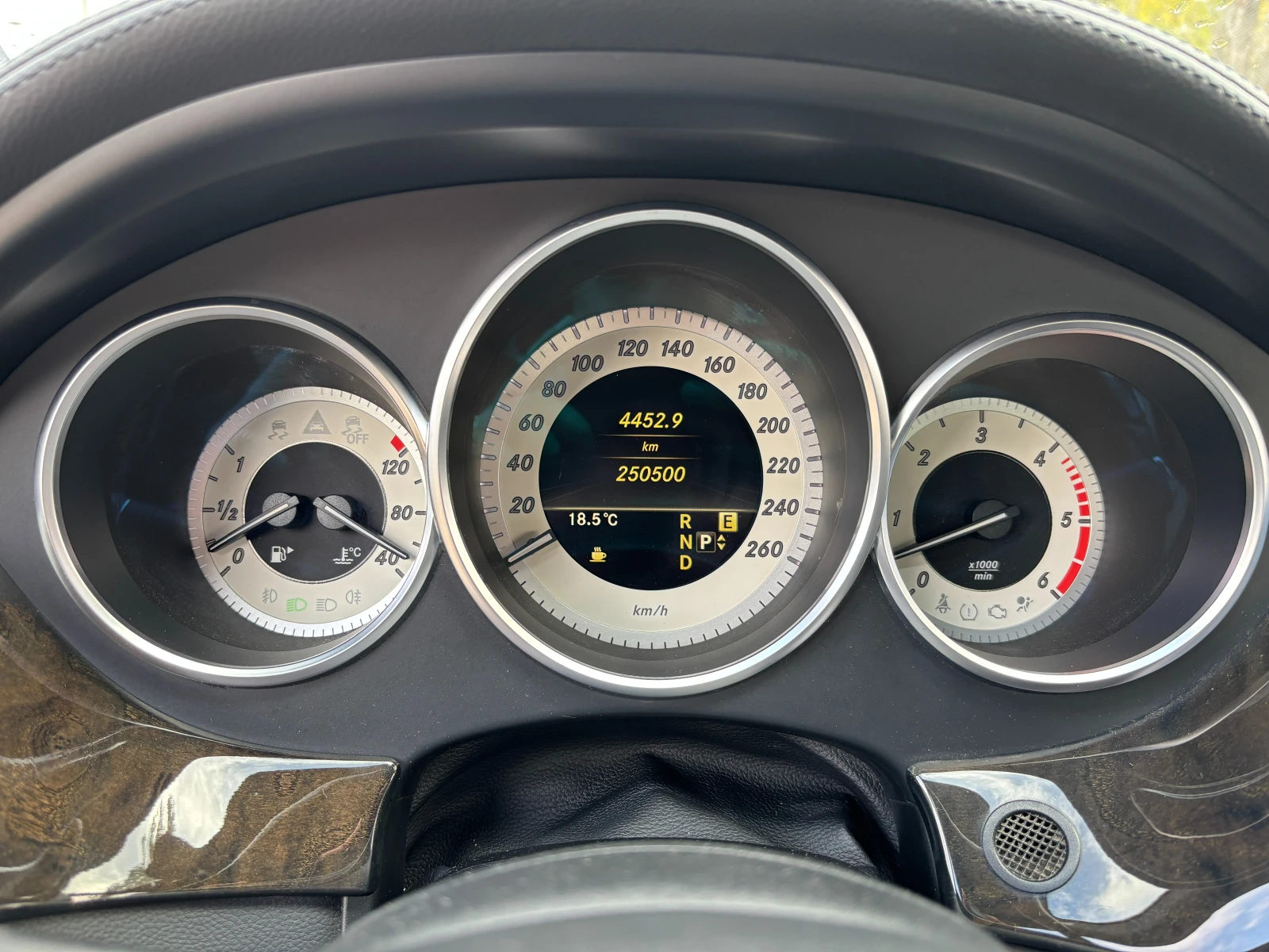 Mercedes-Benz CLS 350 CDI * �� ������� * ����� * Harman/Kardon  | Mobile.bg � ����������� 17