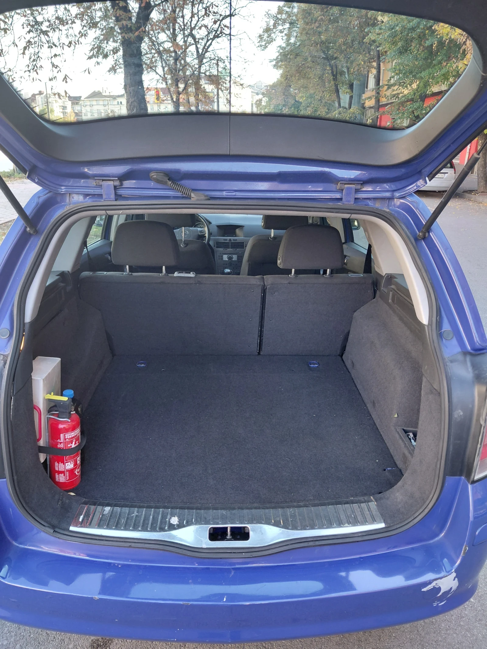 Opel Astra, снимка 14 - Автомобили и джипове - 56644634