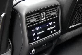 Обява за продажба на Porsche Cayenne S = Black Pack = Гаранция  ~ 267 804 лв. - изображение 10