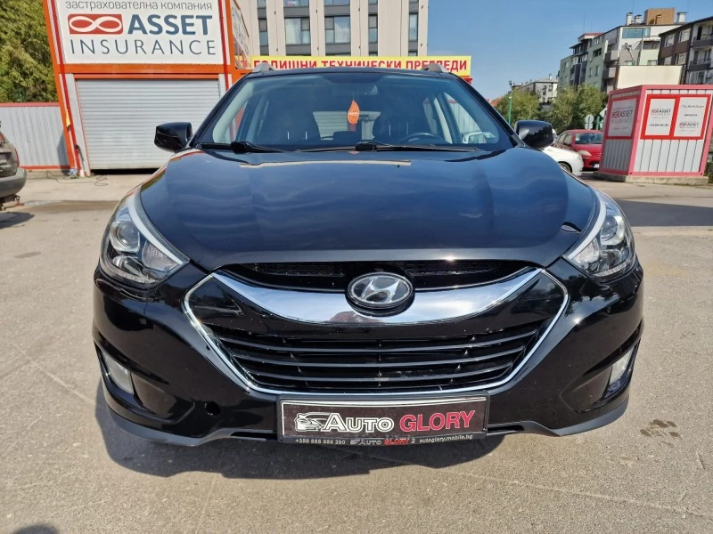 Hyundai IX35 (TUCSON) 2.4 BENZ, снимка 1 - Автомобили и джипове - 42460566