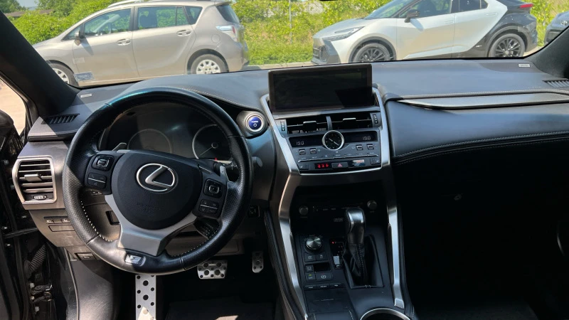 Lexus NX 300h F SPORT, снимка 9 - Автомобили и джипове - 47052169