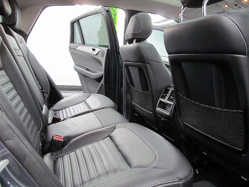 Mercedes-Benz GLE 350 KUPE/PANORAMA/AMG/KeylessGo/СОБСТВЕН ЛИЗИНГ, снимка 9 - Автомобили и джипове - 51989959