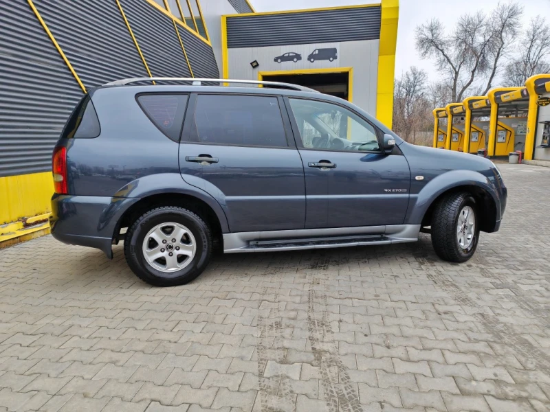 SsangYong Rexton 270 cdi MT, снимка 5 - Автомобили и джипове - 53151046