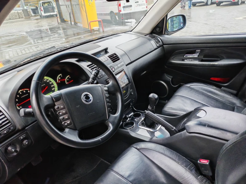 SsangYong Rexton 270 cdi MT, снимка 14 - Автомобили и джипове - 53151046
