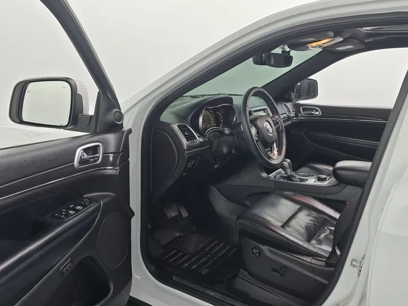 Jeep Cherokee 3.6 Limited/ ШИБЕДАХ/ ОБДУХВАНЕ/ ПОДГРЕВ/ КАМЕРА, снимка 10 - Автомобили и джипове - 56590661