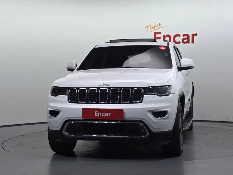Jeep Cherokee 3.6 Limited/ ШИБЕДАХ/ ОБДУХВАНЕ/ ПОДГРЕВ/ КАМЕРА, снимка 3 - Автомобили и джипове - 56590661