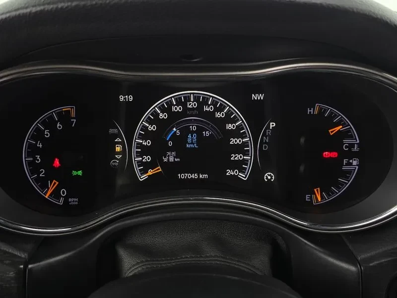 Jeep Cherokee 3.6 Limited/ ШИБЕДАХ/ ОБДУХВАНЕ/ ПОДГРЕВ/ КАМЕРА, снимка 8 - Автомобили и джипове - 56590661