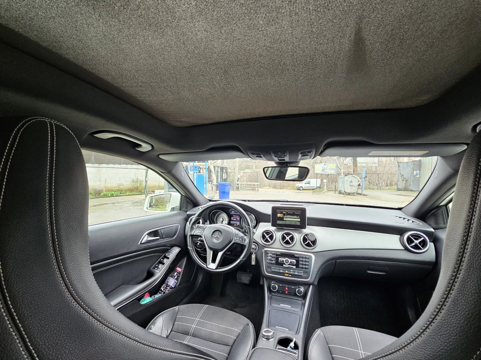 Mercedes-Benz GLA 200 2.2цди Панорама, снимка 9 - Автомобили и джипове - 53742104