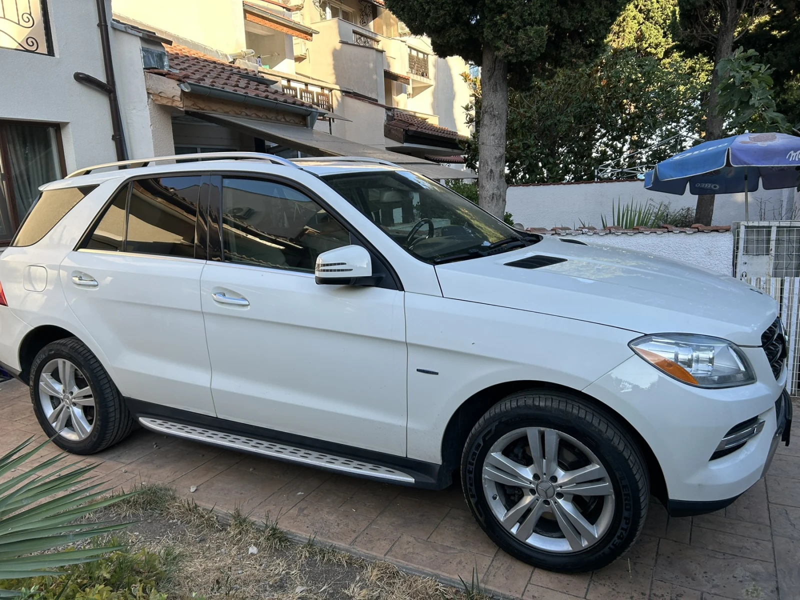 Mercedes-Benz ML 350 Bluetec, снимка 6 - Автомобили и джипове - 54013869