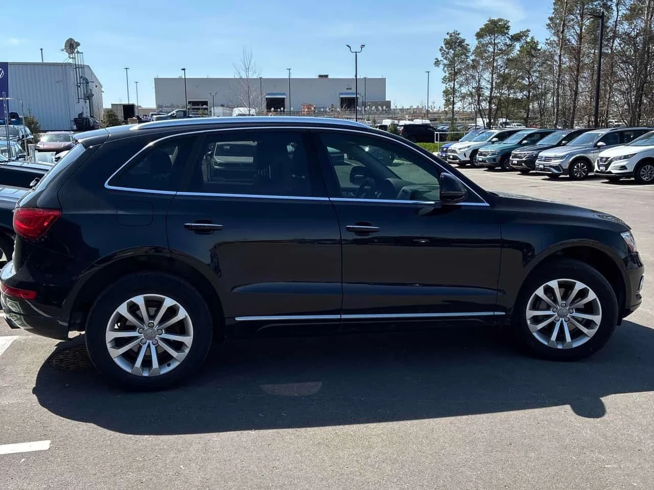 Audi Q5 * 2.0T Progressiv * CARFAX * БЕЗ ПЪРВОНАЧАЛНА ВНОС, снимка 3 - Автомобили и джипове - 54309254