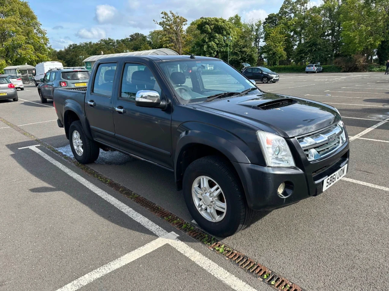 Isuzu D-max | Mobile.bg � ����������� 3