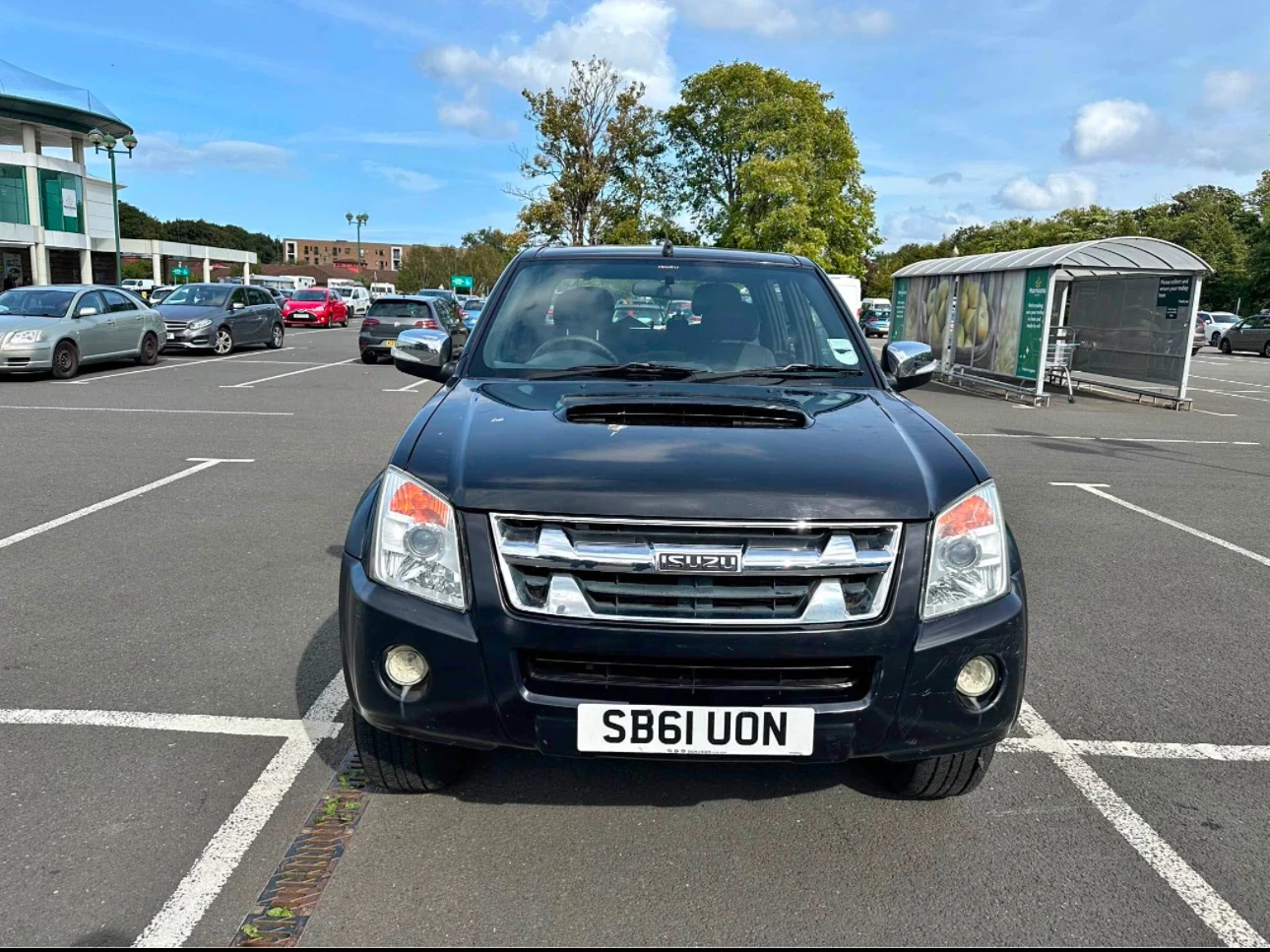 Isuzu D-max