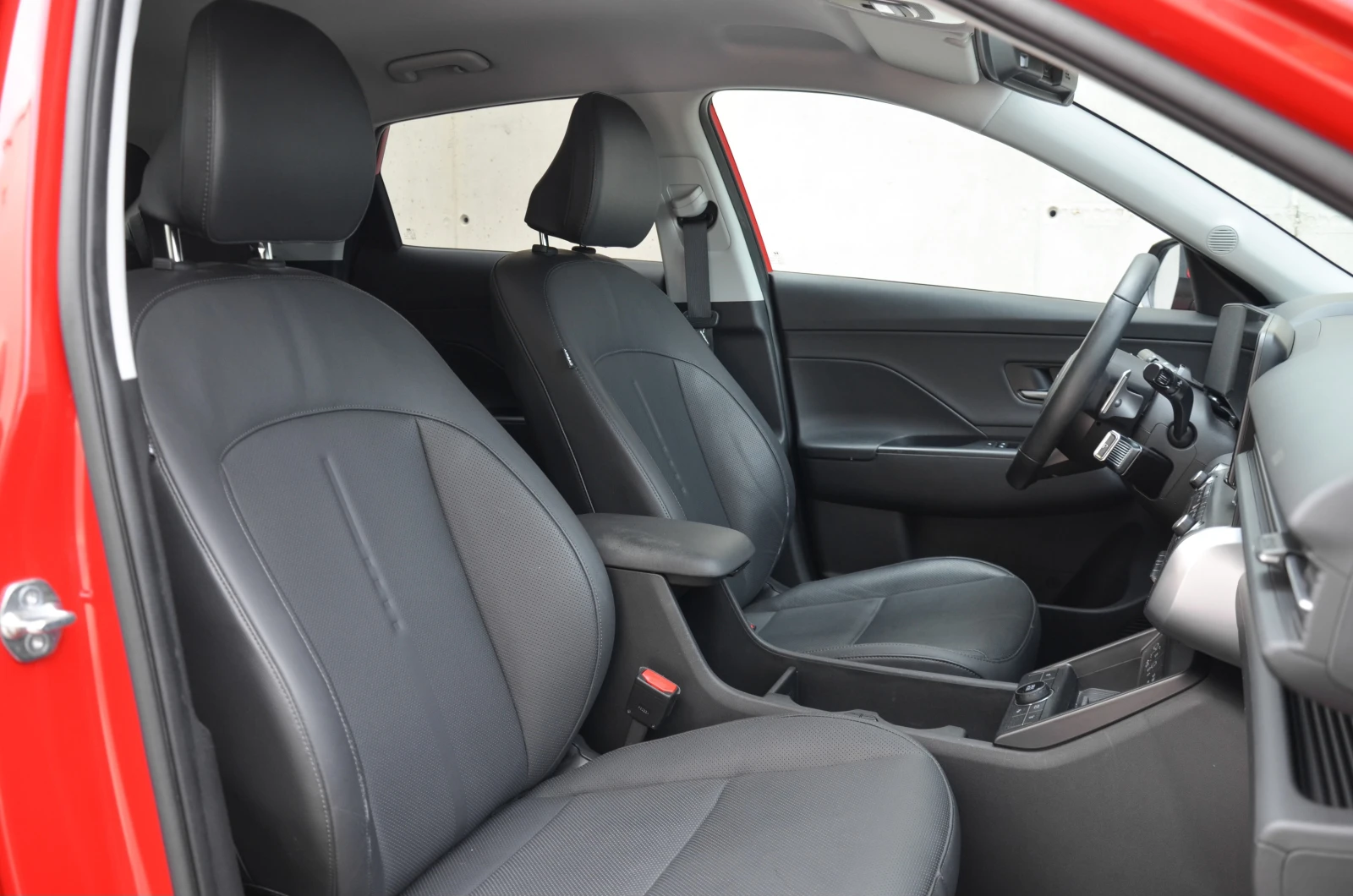 Hyundai Kona Premium EV, снимка 7 - Автомобили и джипове - 54836382