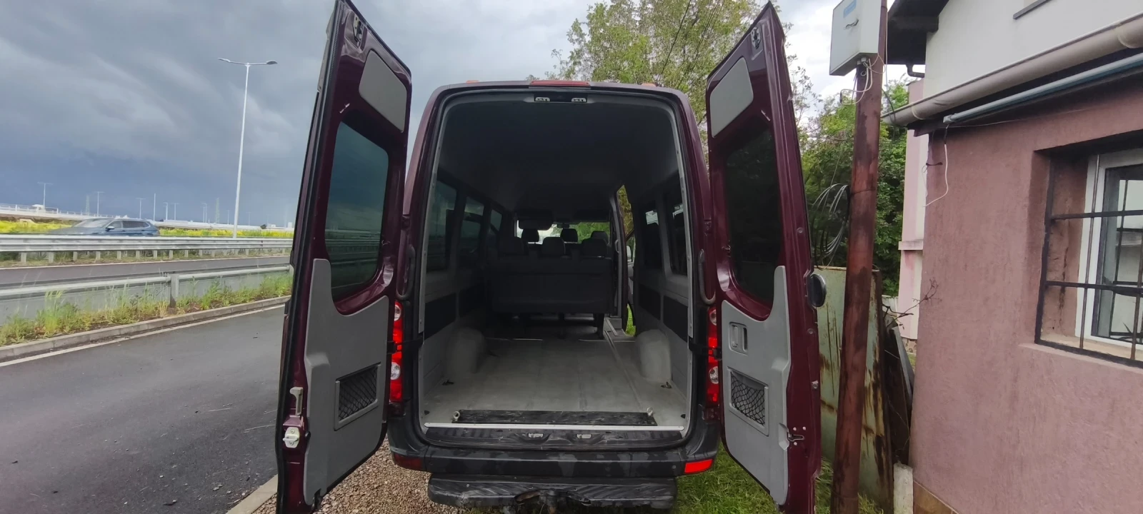 VW Crafter Maxi, снимка 8 - Бусове и автобуси - 54638124
