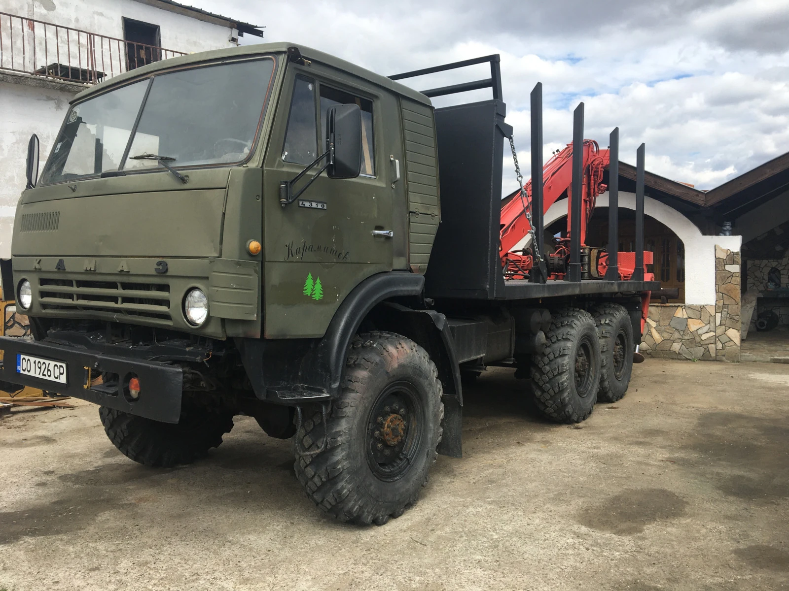 Kamaz 4310 Кран за трупи - изображение 3