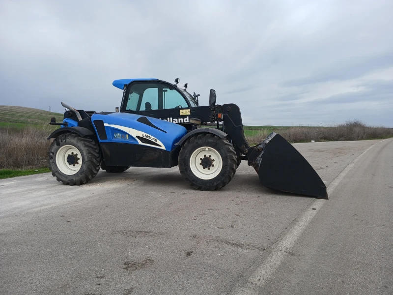 Телескопичен товарач New Holland LM5040, снимка 2 - Селскостопанска техника - 52904349