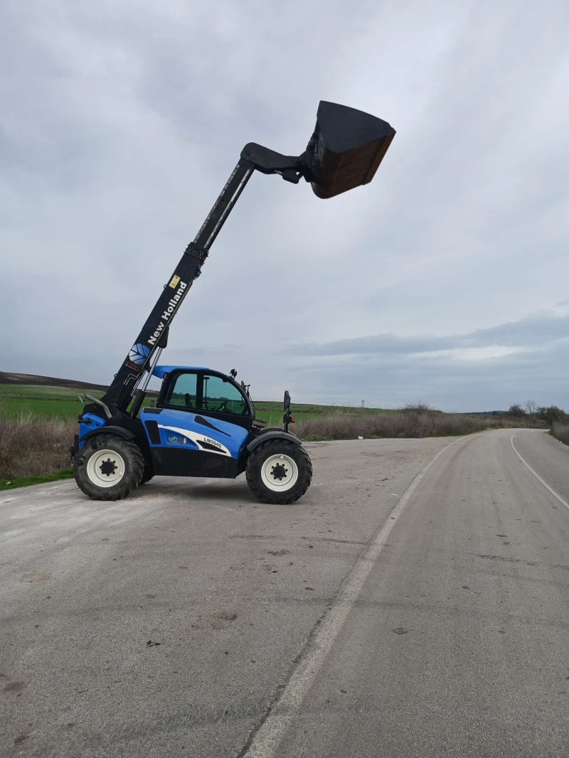Телескопичен товарач New Holland LM5040, снимка 4 - Селскостопанска техника - 52904349