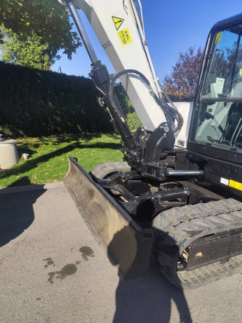 Багер Bobcat E80, снимка 3 - Индустриална техника - 52138800