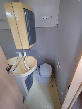 Каравана Dethleffs New Line 400 Бойлер Душ Тента 2007, снимка 12