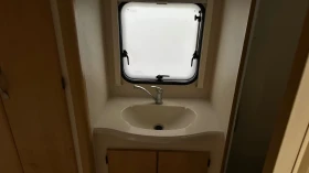 Каравана Bailey Discovery 200, снимка 9