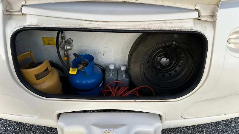 Каравана Bailey Discovery 200, снимка 17 - Каравани и кемпери - 52555276