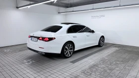 Mercedes-Benz E 220 4MATIC/ОБДУХВАНЕ/ПАНОРАМА/ДИСТРОНИК/360, снимка 3