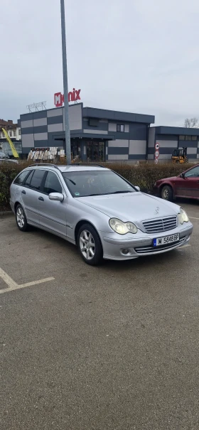 Mercedes-Benz C 220 CDI, снимка 3