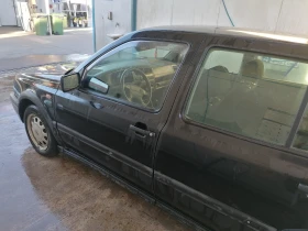 VW Golf 1.6 Газ, снимка 2