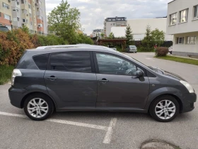 Обява за продажба на Toyota Corolla verso ~8 500 лв. - изображение 2