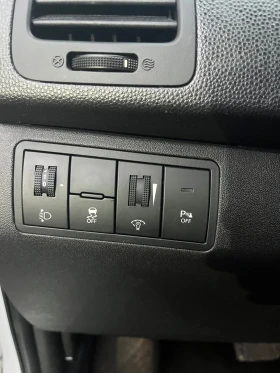 Hyundai Ix20 1.6i - Automatic - Panorama - SWISS  - 5950 € / 11637.19 лв. - 67724909 12