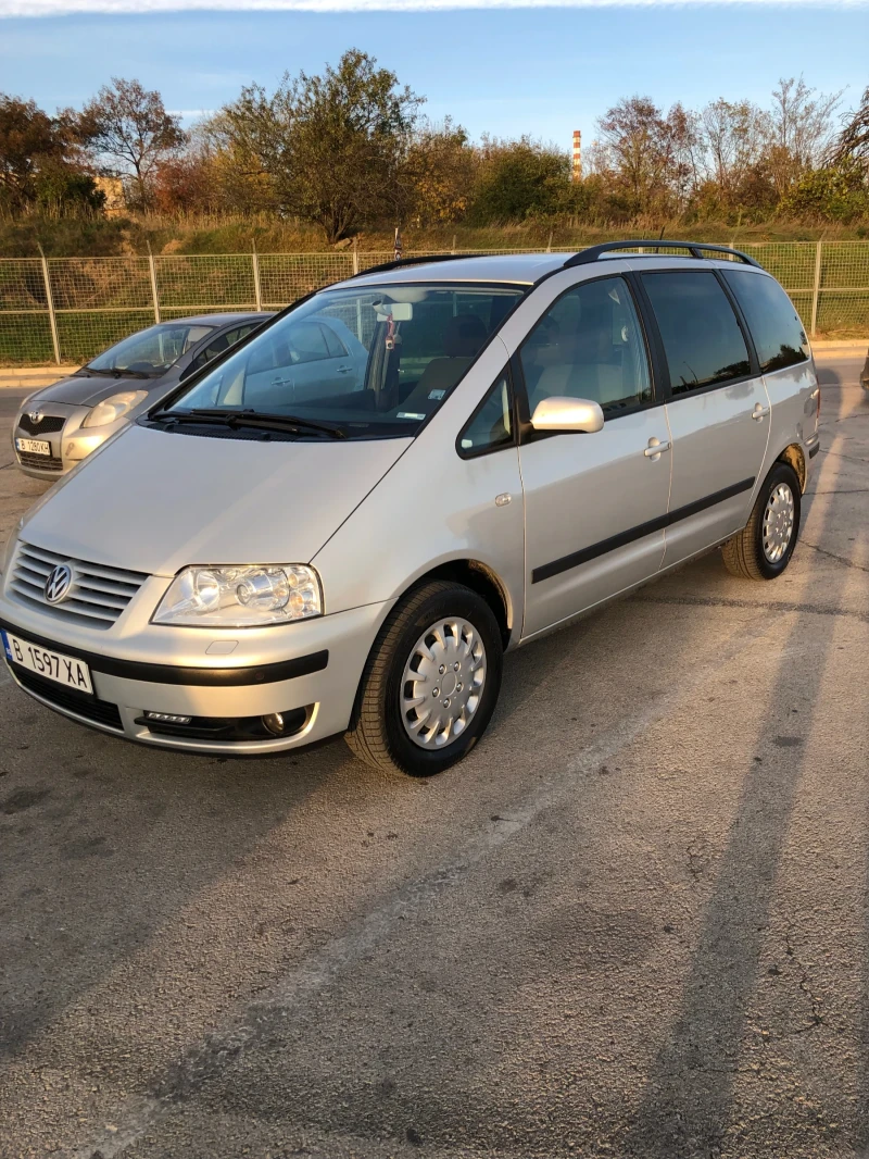 VW Sharan 1.8, снимка 1 - Автомобили и джипове - 47872016