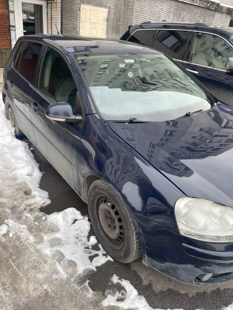 VW Golf, снимка 4 - Автомобили и джипове - 48678771