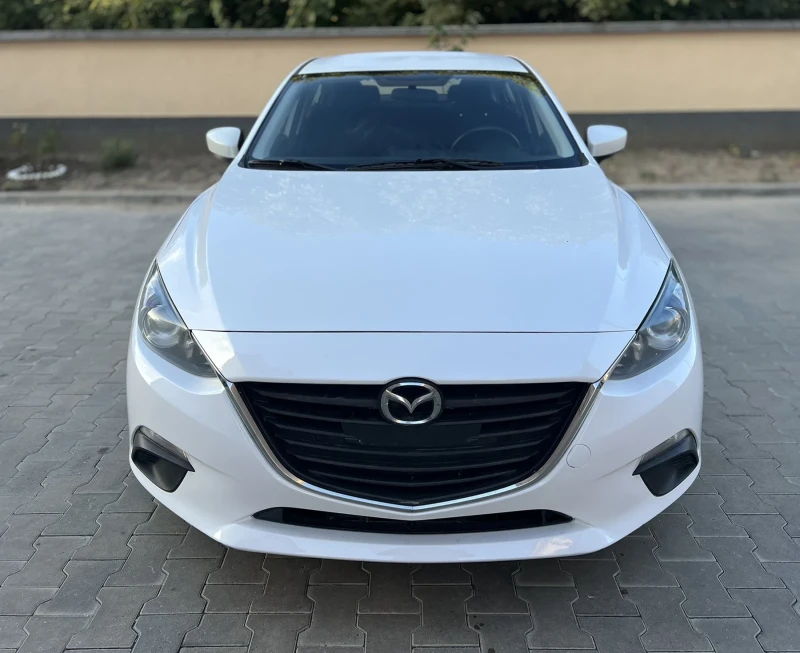 Mazda 3 SkyActiv, снимка 2 - Автомобили и джипове - 48880918