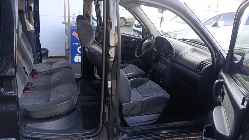 Citroen Berlingo, снимка 16 - Автомобили и джипове - 48902846