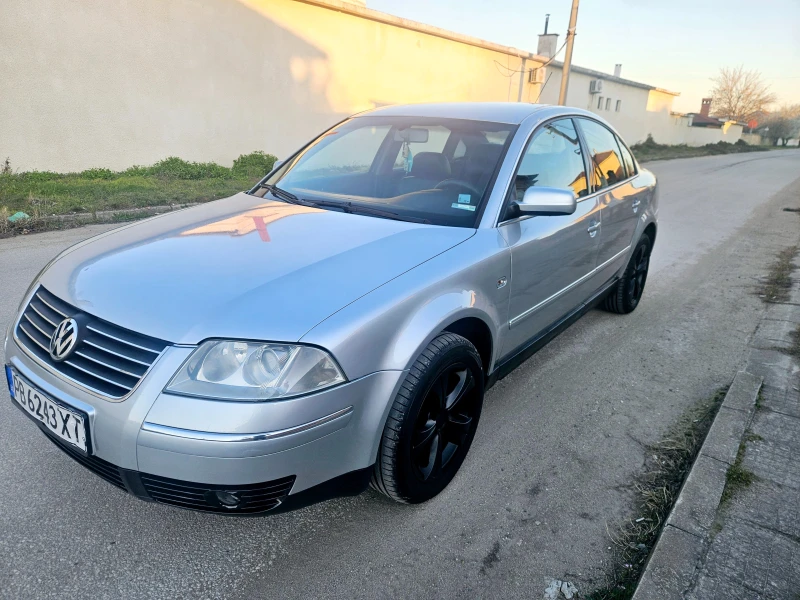 VW Passat 1.9 TDI, снимка 1 - Автомобили и джипове - 49580355