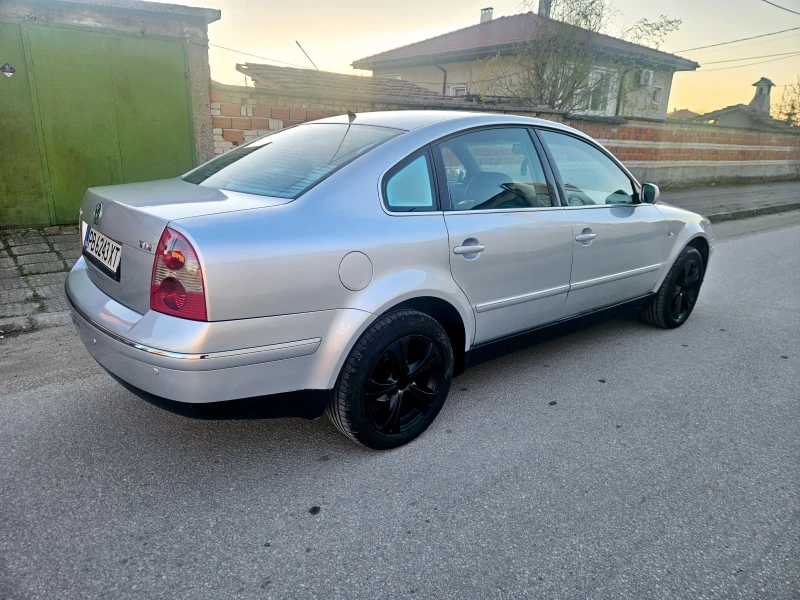 VW Passat 1.9 TDI, снимка 4 - Автомобили и джипове - 49580355