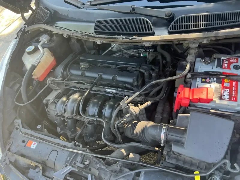 Ford Fiesta 1.3, снимка 14 - Автомобили и джипове - 50784516