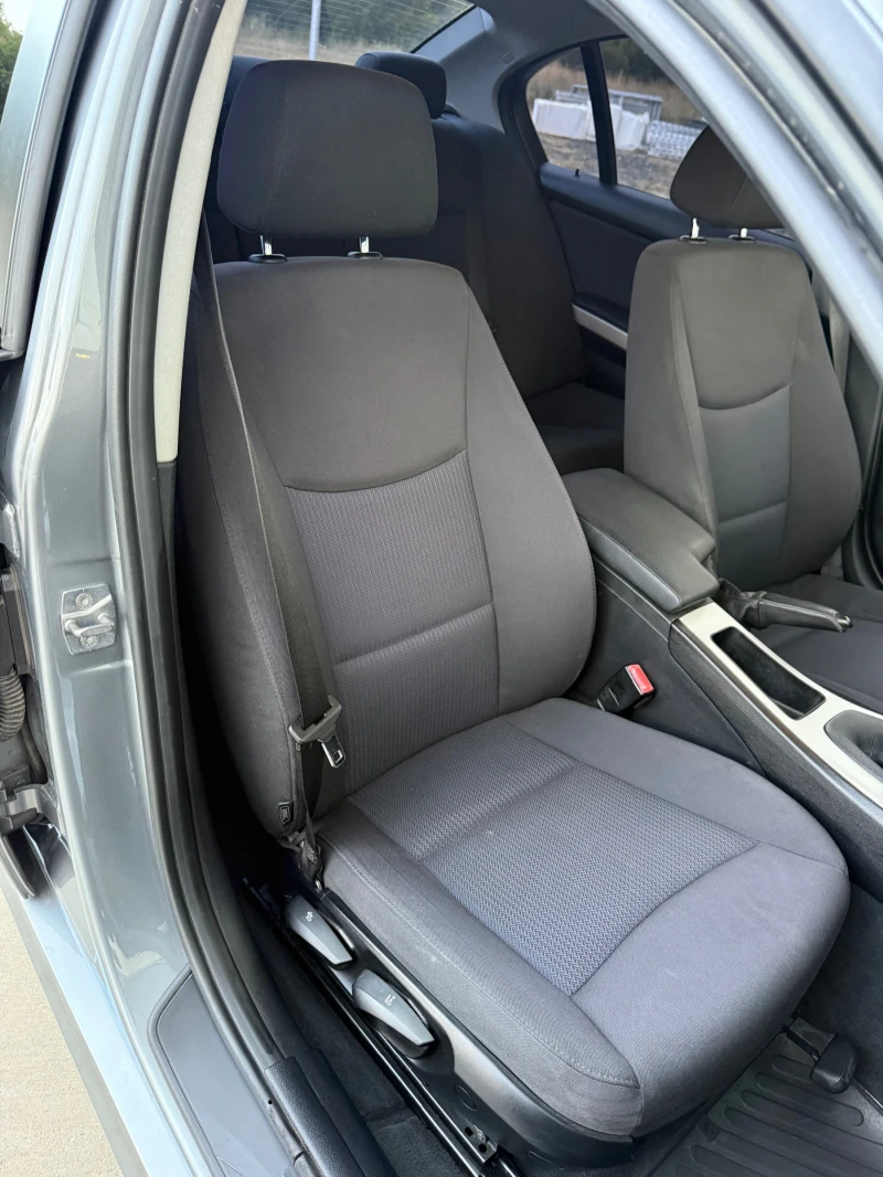 BMW 320, снимка 8 - Автомобили и джипове - 51843246