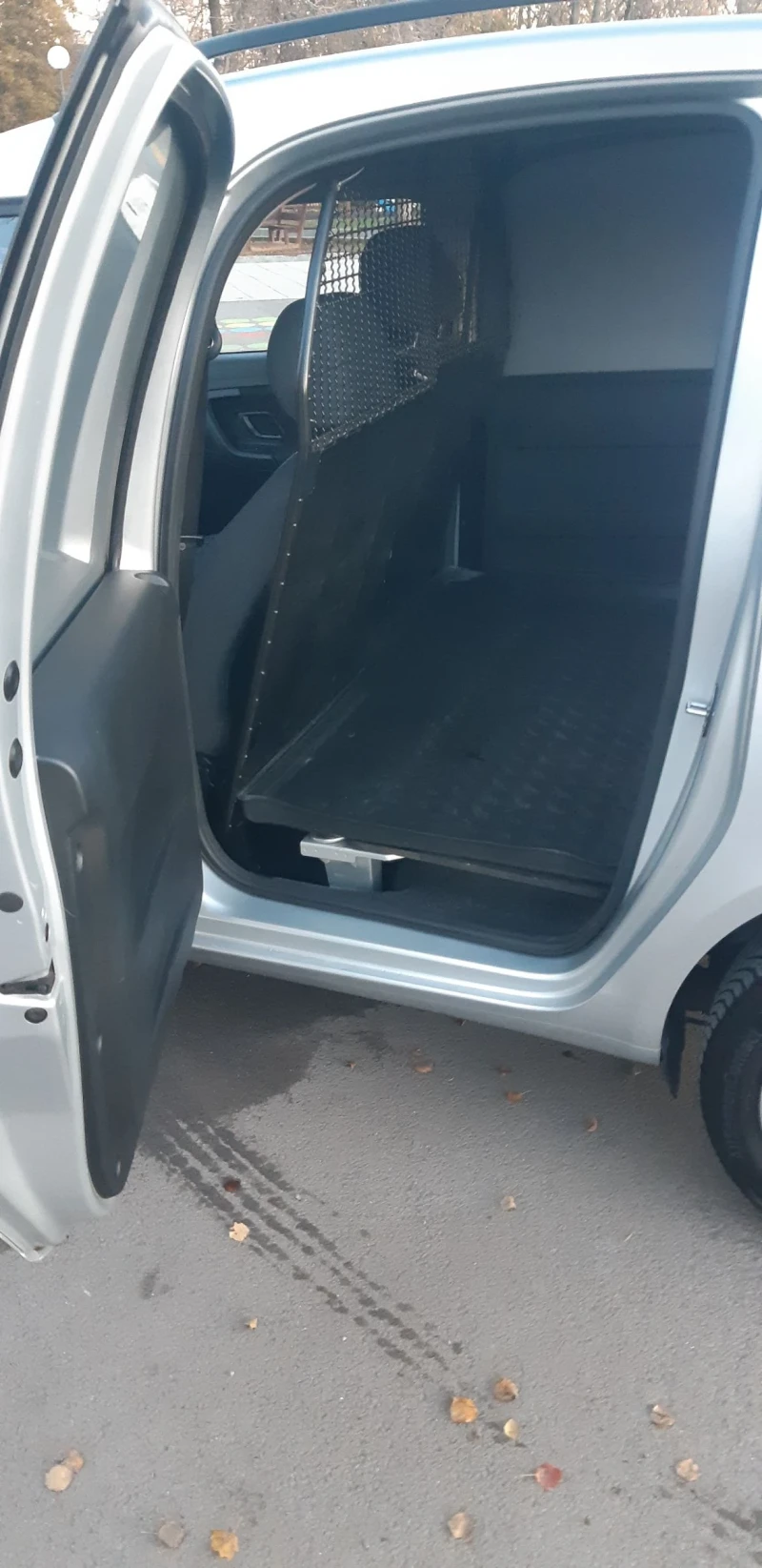 Други Друг 1.6 tdi-90кс товарен клима, снимка 2 - Автомобили и джипове - 52566657