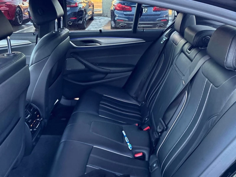 BMW 540 540i xDrive  CARFAX, снимка 15 - Автомобили и джипове - 52537534