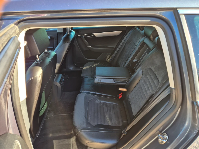 VW Passat * LED* КОЖА* 4Х4* 6ск.* ТОП* , снимка 14 - Автомобили и джипове - 52614245