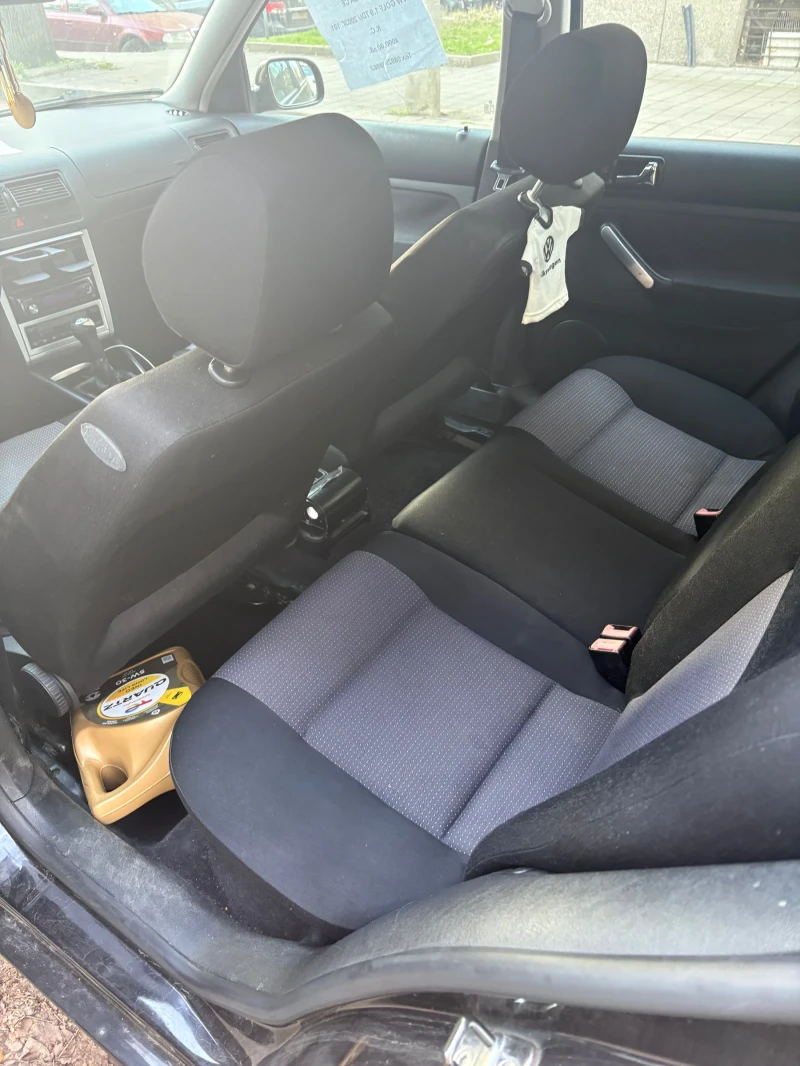 VW Golf, снимка 8 - Автомобили и джипове - 52753267