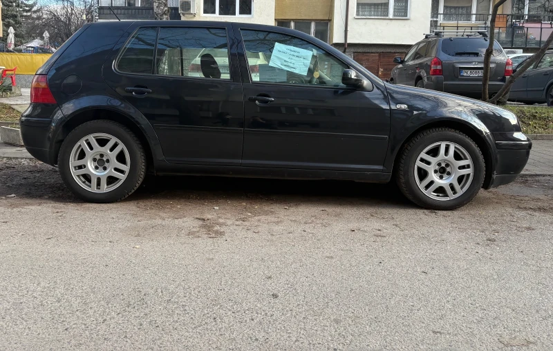 VW Golf, снимка 5 - Автомобили и джипове - 52753267